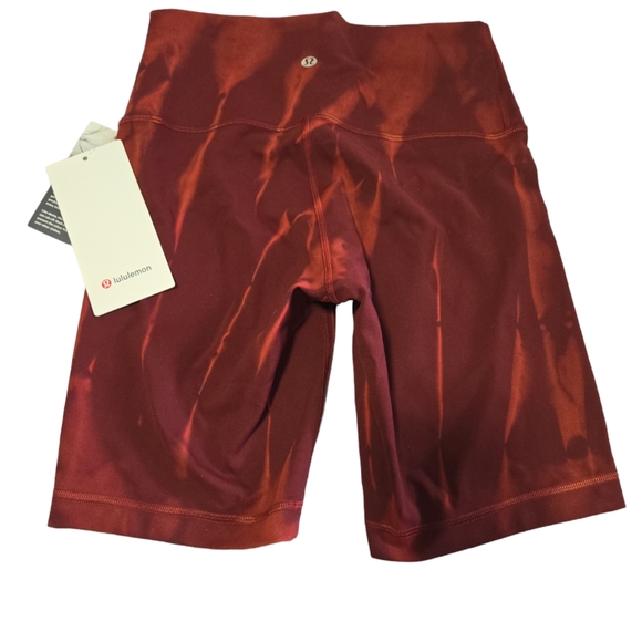 BNWT Lululemon Wunder shorts - Picture 2 of 2